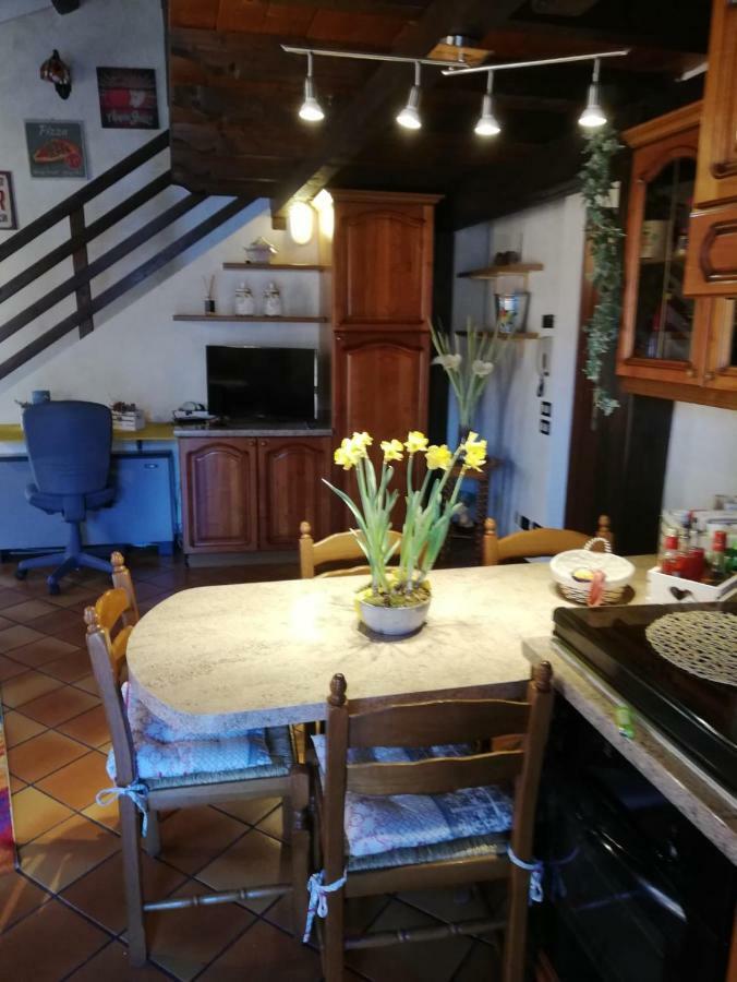 Alex'S Home Crone ภายนอก รูปภาพ