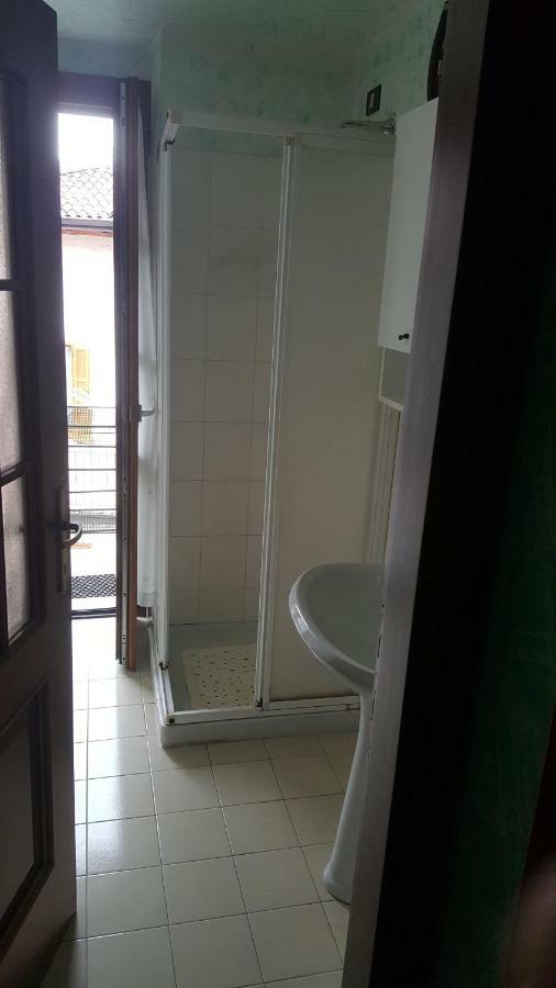 Alex'S Home Crone ภายนอก รูปภาพ